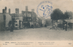 1914... Senlis - La rue de la République après le bombardement vignette