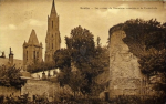 Les ruines de l'enceinte romaine et la cathédrale vignette