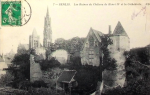 Les ruines du château de Henri IV et la cathédrale vignette