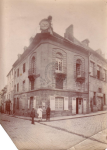 Senlis, Hôtel de ville à l'angle de la rue Vieille de Paris vignette